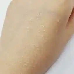 La Verne Lumiere Niacinamide Hyaluronic Acid White Tea Tree Toner - Miessential